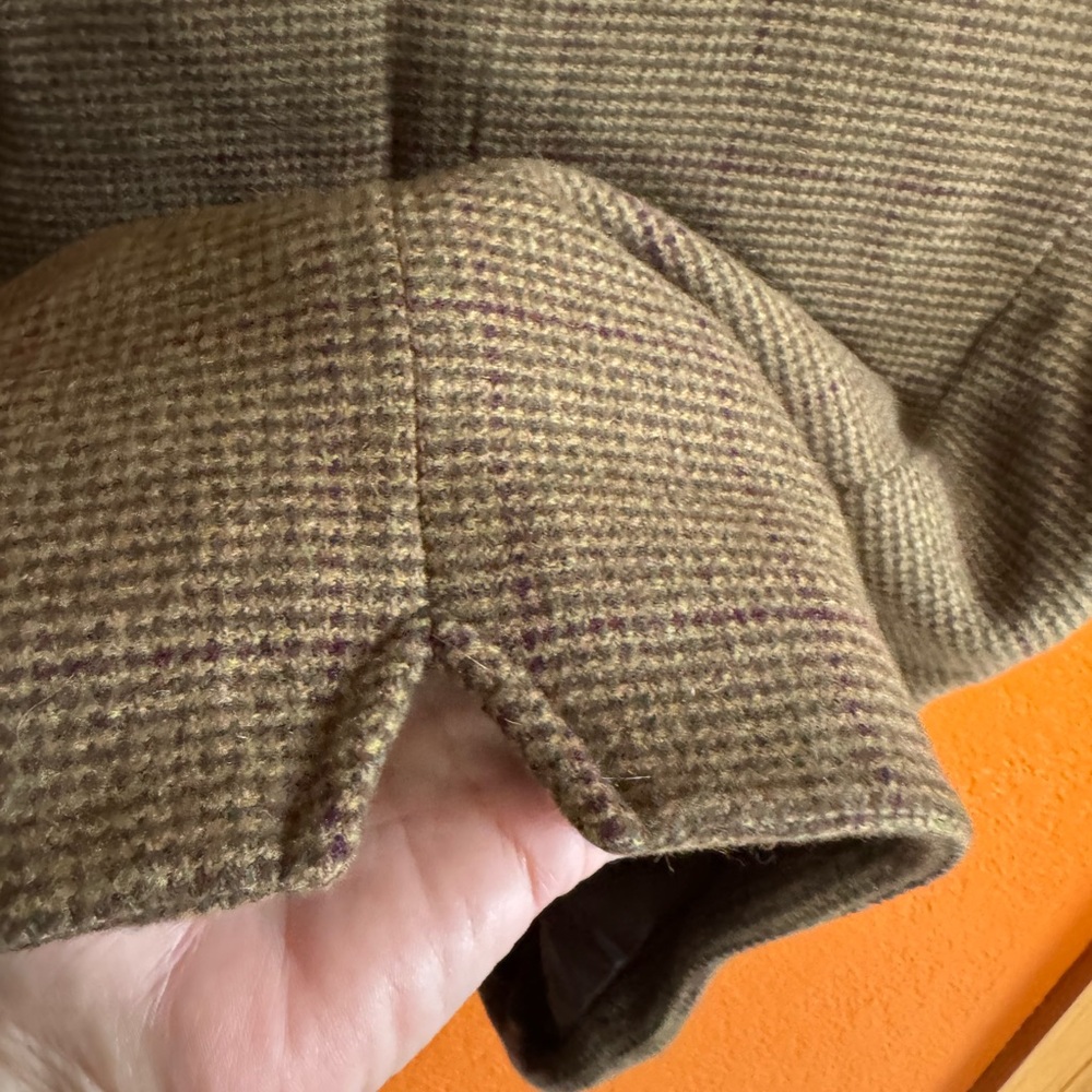 Classic Chaps XL Wool and Corduroy riding vest - Picture 10 of 15